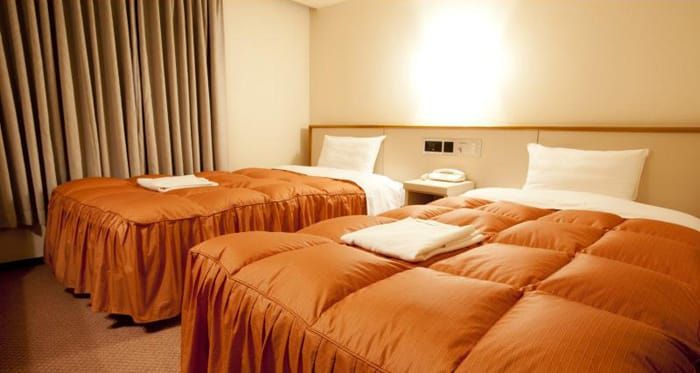 โรงแรม Hotel Consort
