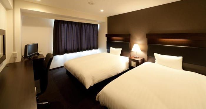 โรงแรม Hotel Sunline Fukuoka Hakata-Ekimae