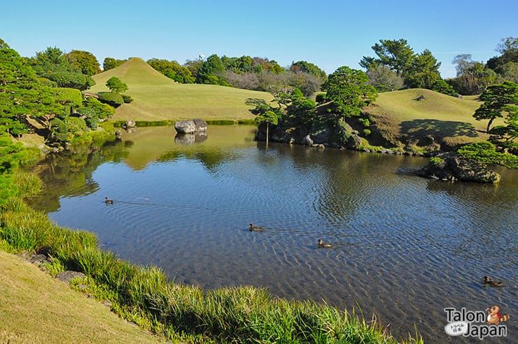 บรรยากาศภายในสวนซุยเซนจิ Suizenji Koen
