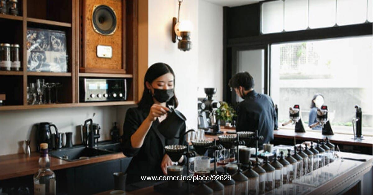 Glitch Coffee & Roasters cafe
